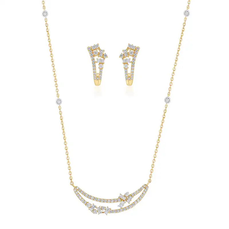 Delicate 18K Gold Diamond Pendant Set
