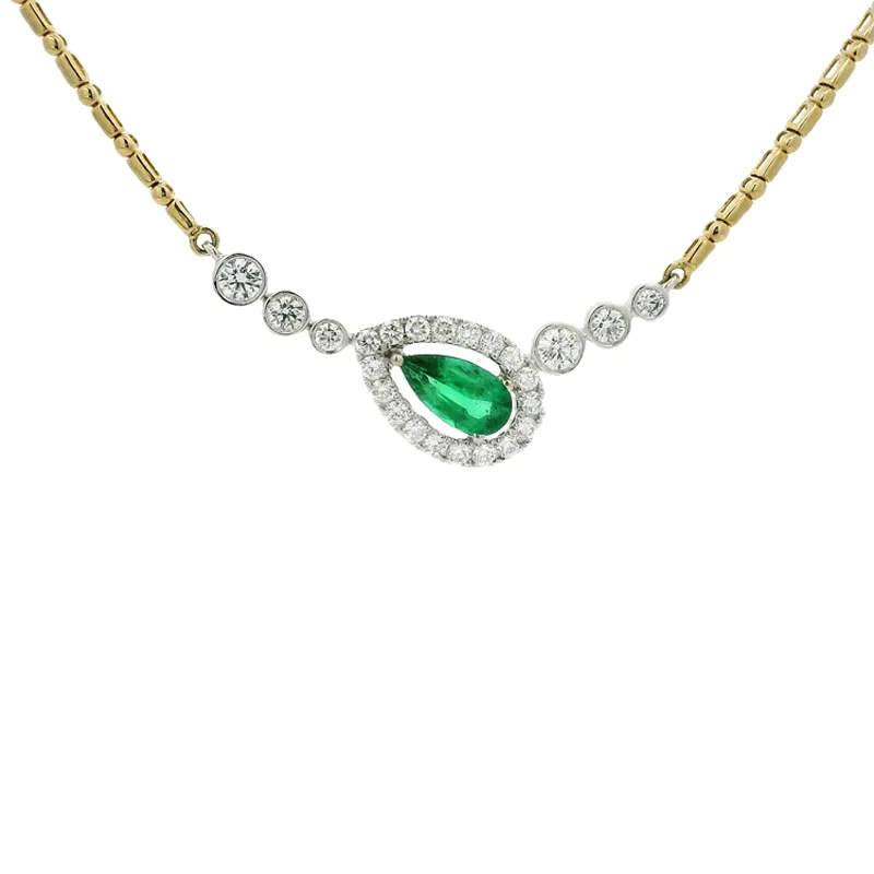 Emerald Diamond Pendant Set
