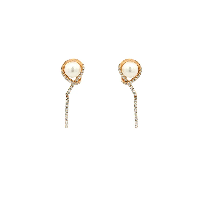 Elegant Pearl Pendant Necklace and Earrings