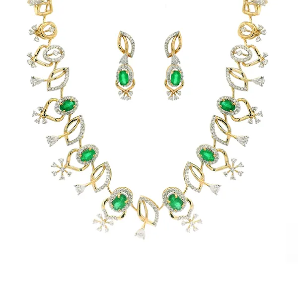 Elegant Emerald and Diamond Necklace and Earrings