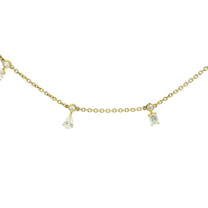 Fashionable Necklace with Fancy Diamonds and 18K Gold
