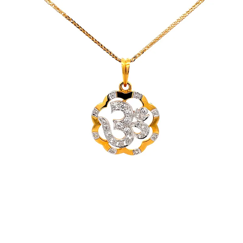 Om Pendant in 18K Yellow Gold