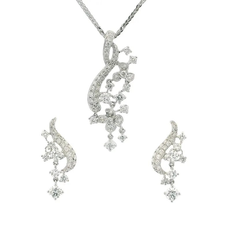 Beautiful Swirl design Pendant Set
