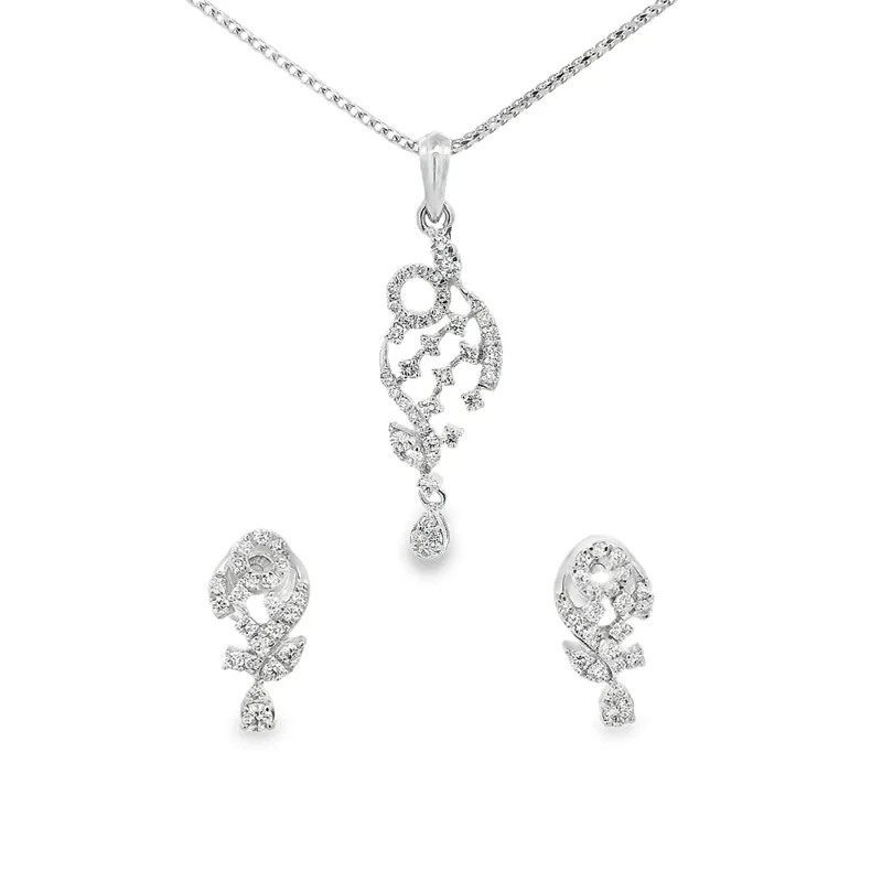 18K Gold Pendant Set