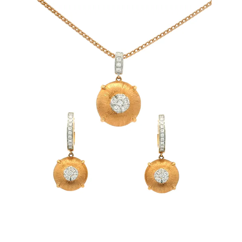 Elegant Gold and Diamond Pendant Set