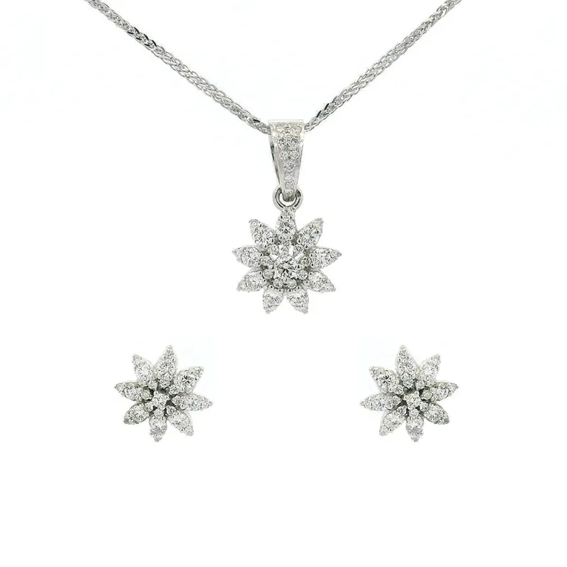 18K Gold Pendant Set