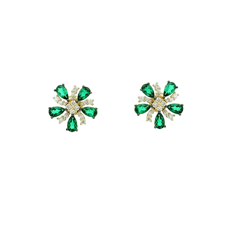 Emerald and Gold Diamond Pendant Set