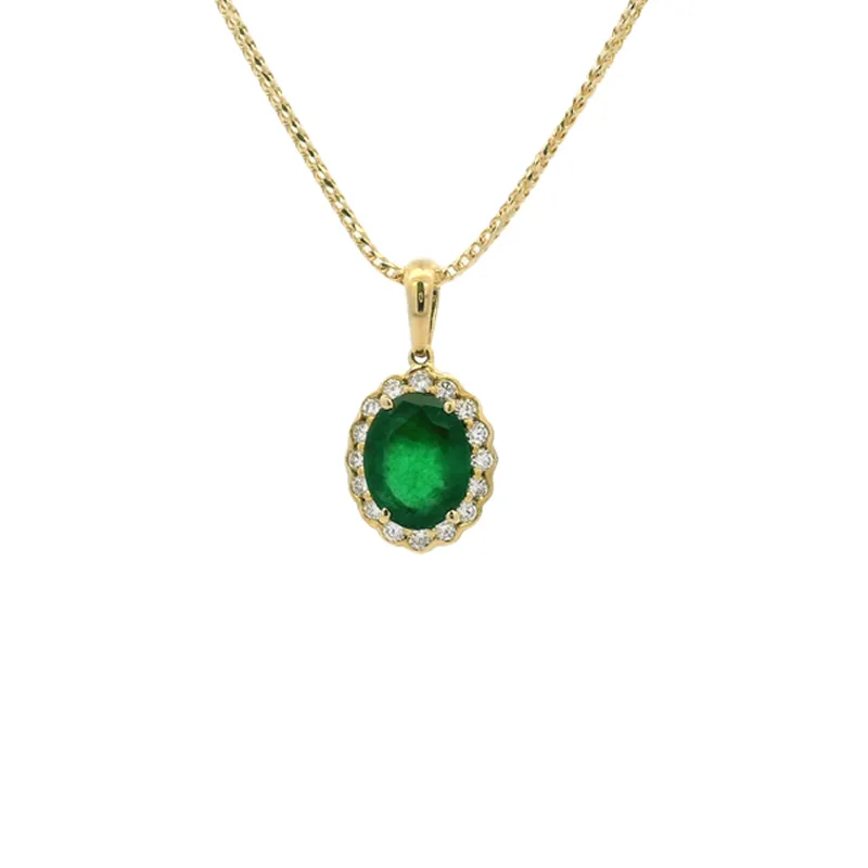 Oval Emerald Diamond Necklace Set