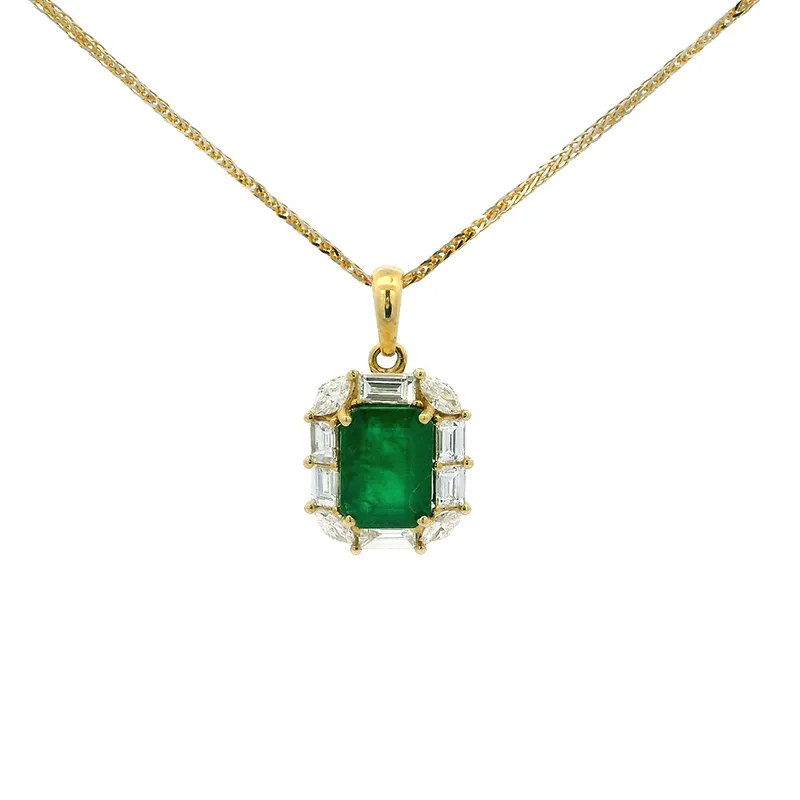 Emerald and Gold Diamond Pendant Set