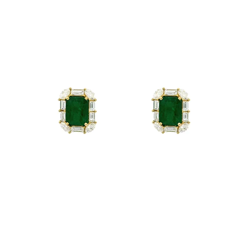 Emerald and Gold Diamond Pendant Set