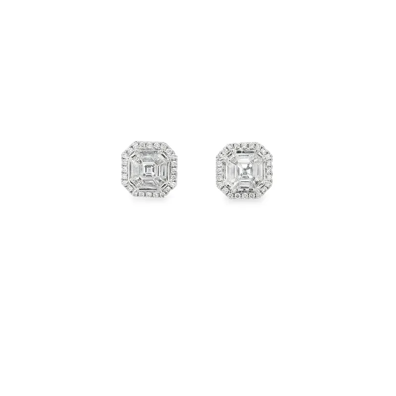 Elegant Diamond Pendant Set