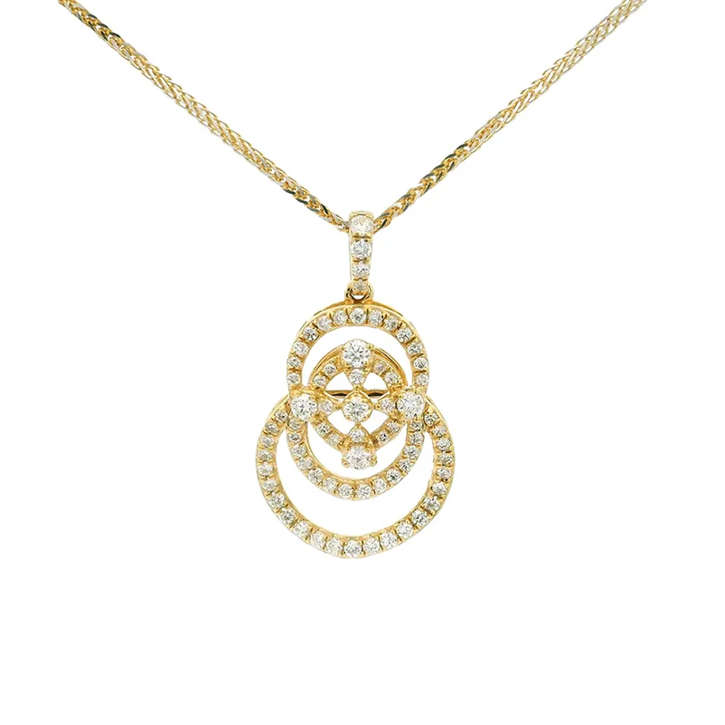 Elegant Gold Pendant Set with Diamonds