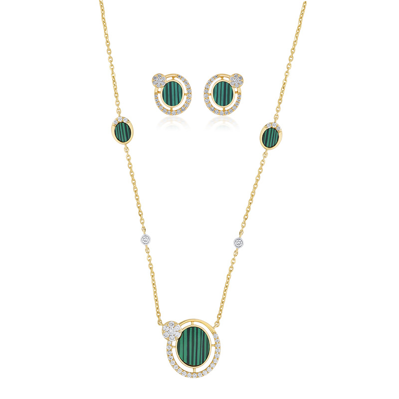 Diamond Pendant Set in Malachite and Gold