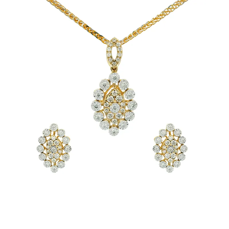 Elegant Gold Diamond Pendant Set