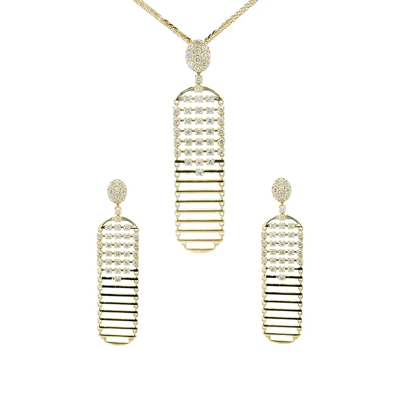 Elegant Gold Diamond Pendant Set