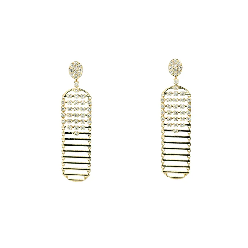 Elegant Gold Diamond Pendant Set