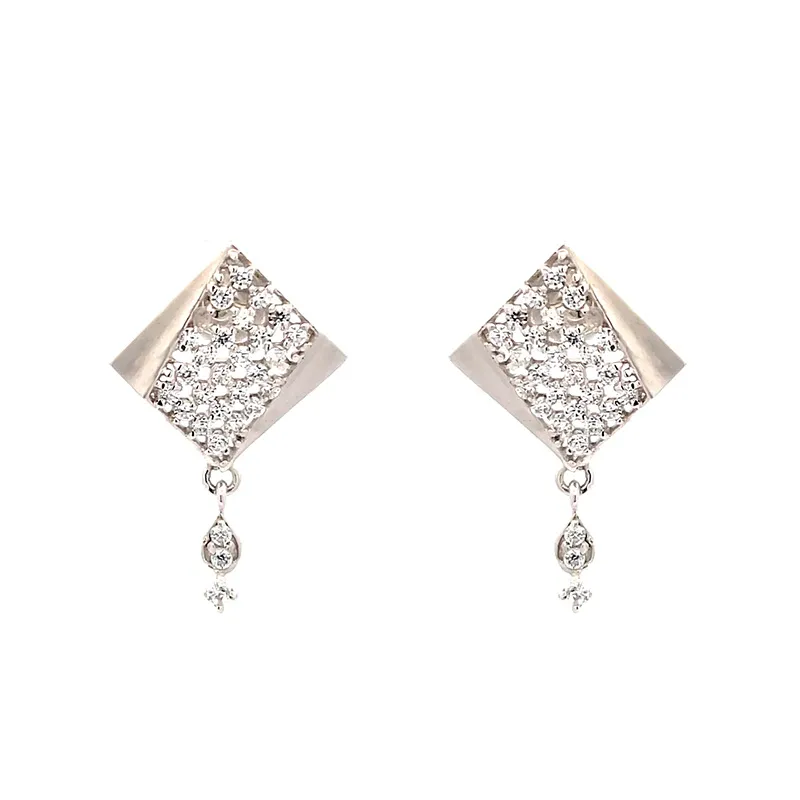 Elegant 18K White Gold Rhombus Pendant Set with Sparkling CZ Stones for Everyday Charm
