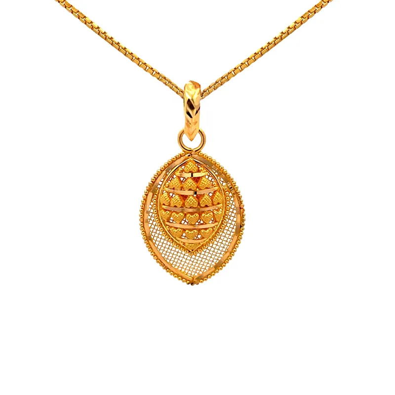 Elegant Oval Yellow Gold Filigree Pendant