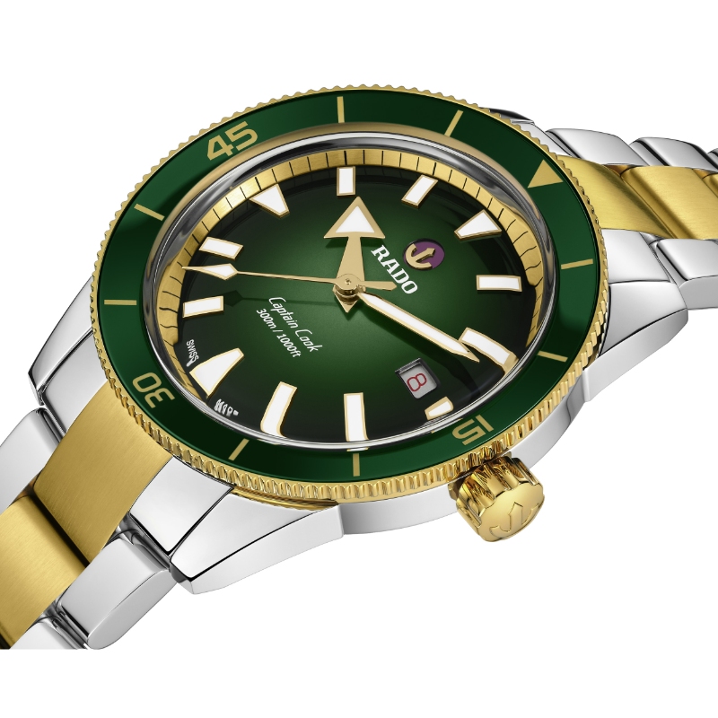 Captain Cook Automatic - R32138303