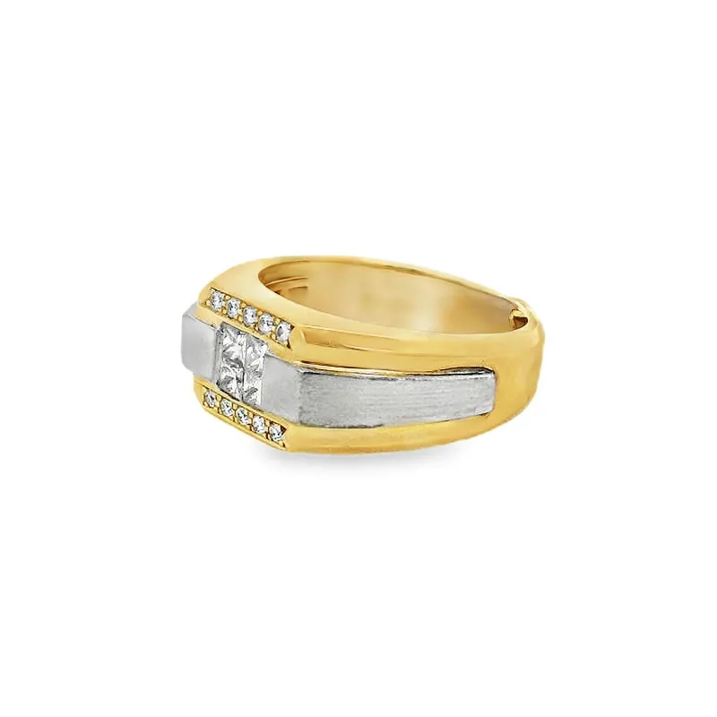 Elegant Two-Tone Diamond Ring