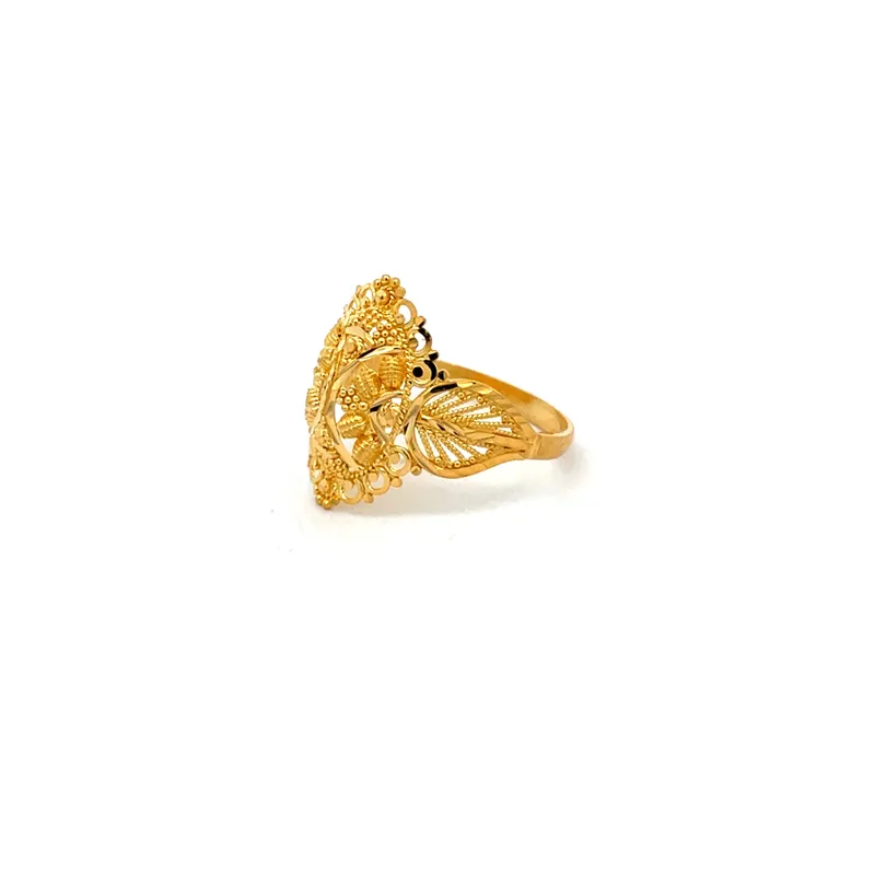 Elegant 22k Yellow Gold Ring for Women Size 7.75 Everyday Wear