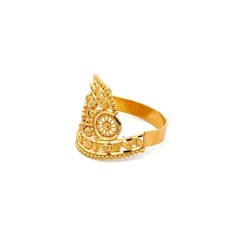 Elegant 22 Karat Yellow Gold Ring for Timeless Appeal and Everyday Sophistication