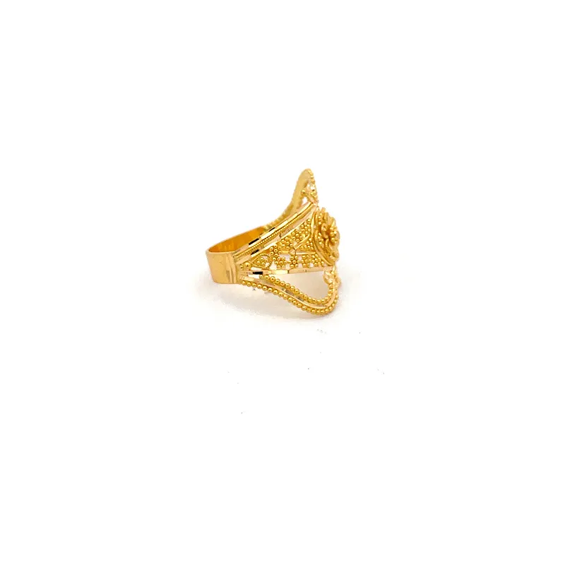 Elegant 22k Yellow Gold Ring Size 6.5 for Everyday Wear and Special Occasions