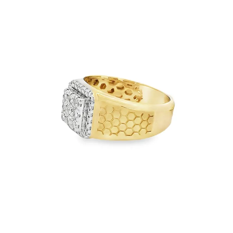 Elegant Gold and Diamond Ring for Men