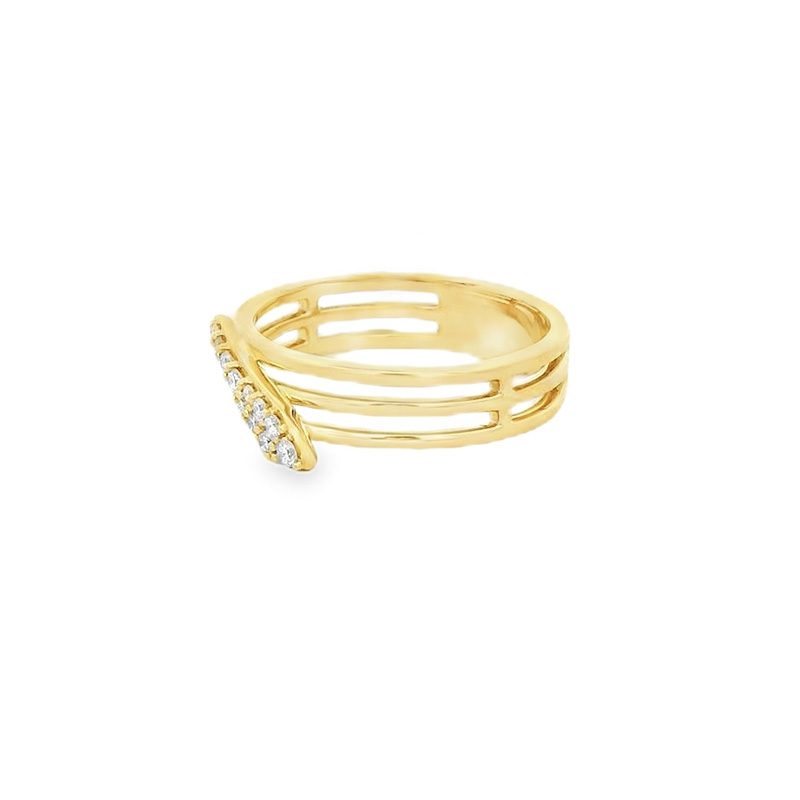 18K Gold Diamond Ring