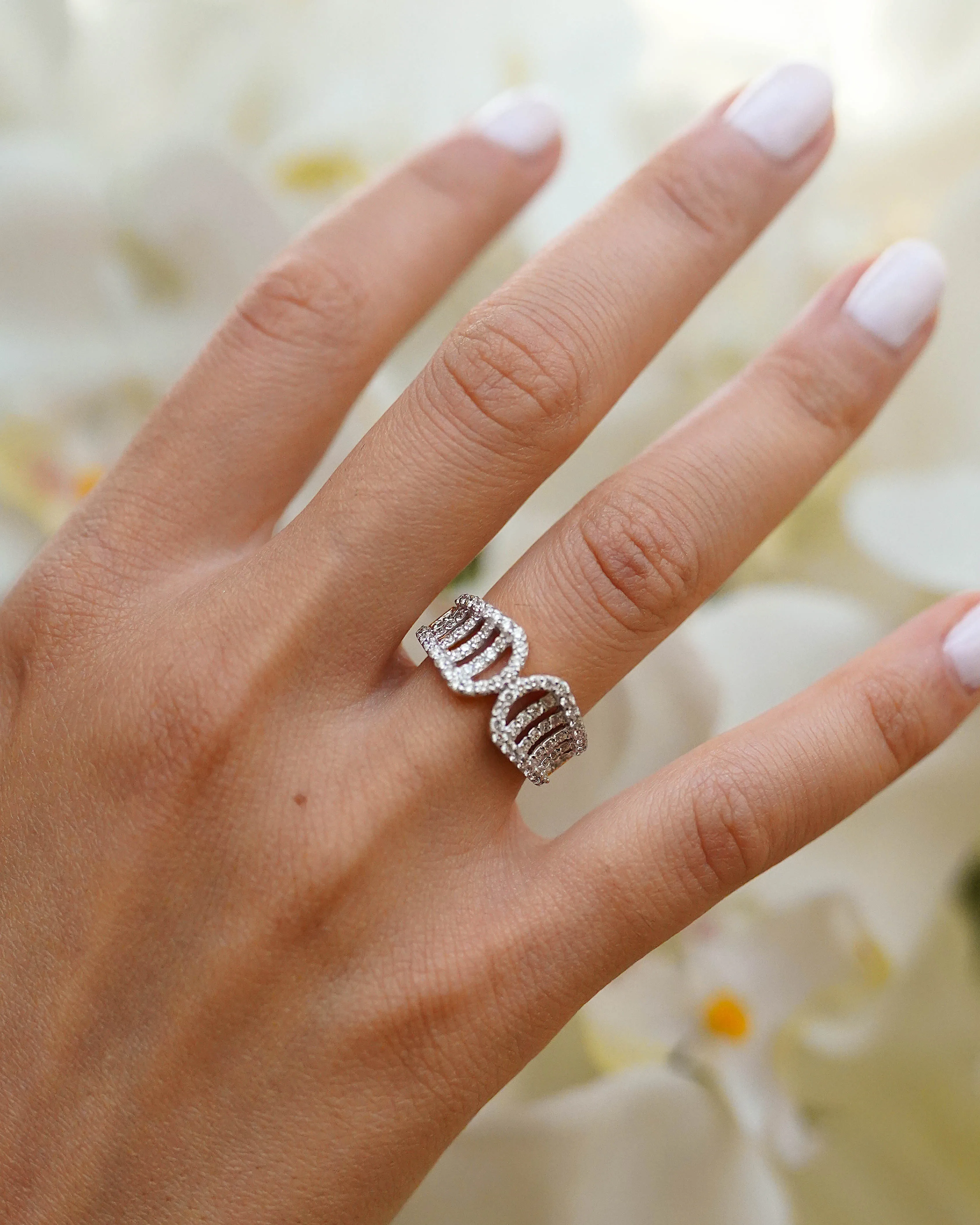Elegant Diamond studded Ring