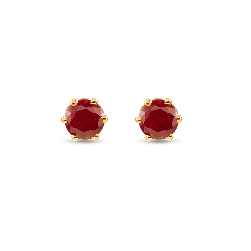 Classic round Gold Ear Studs in deep red