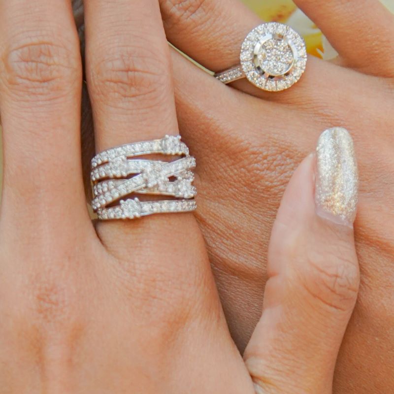Elegant Diamond-Studded Ring