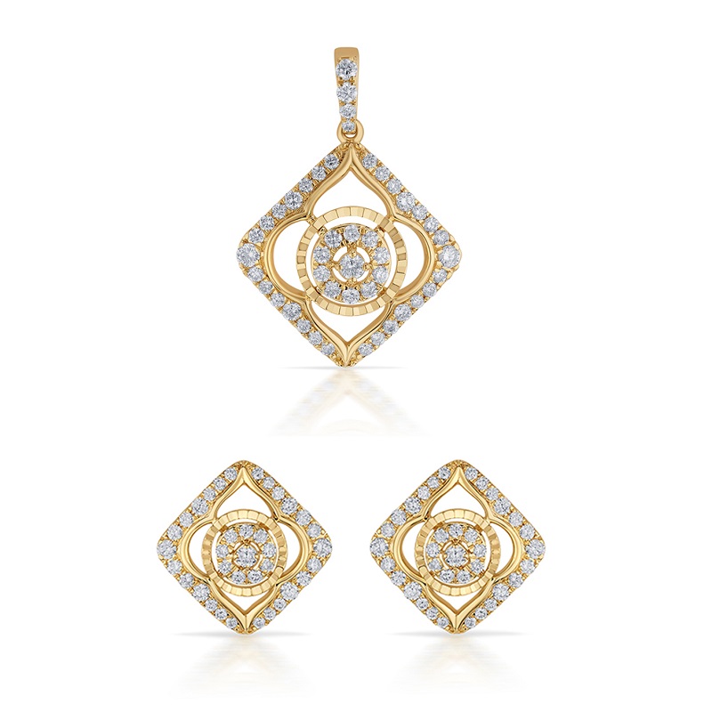 18K Yellow Gold & Diamond Rhombus Pendant Set