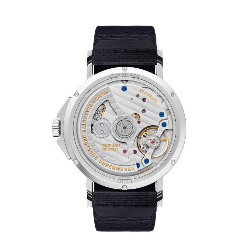 NOMOS Glashütte Ahoi Neomatik 38 Date Sand Watch