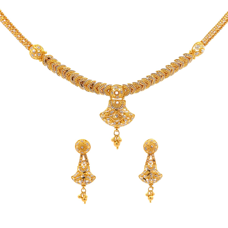 22k Yellow Gold Necklace and earrings Set