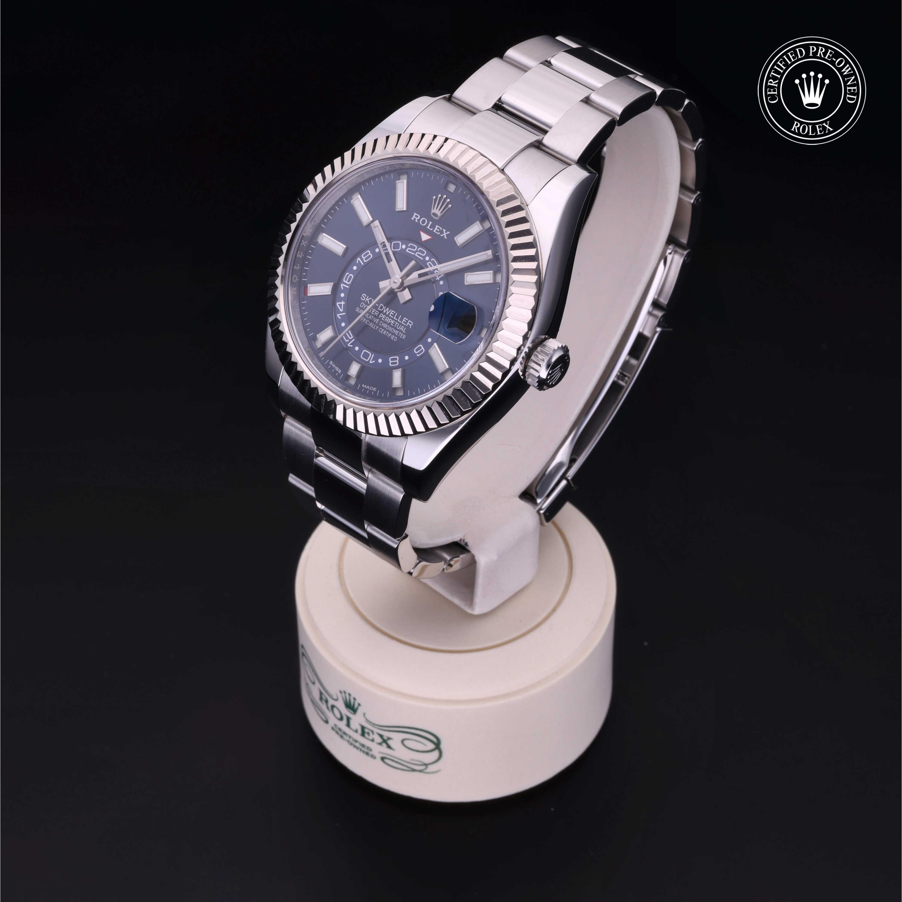 Oyster Perpetual  Sky-Dweller