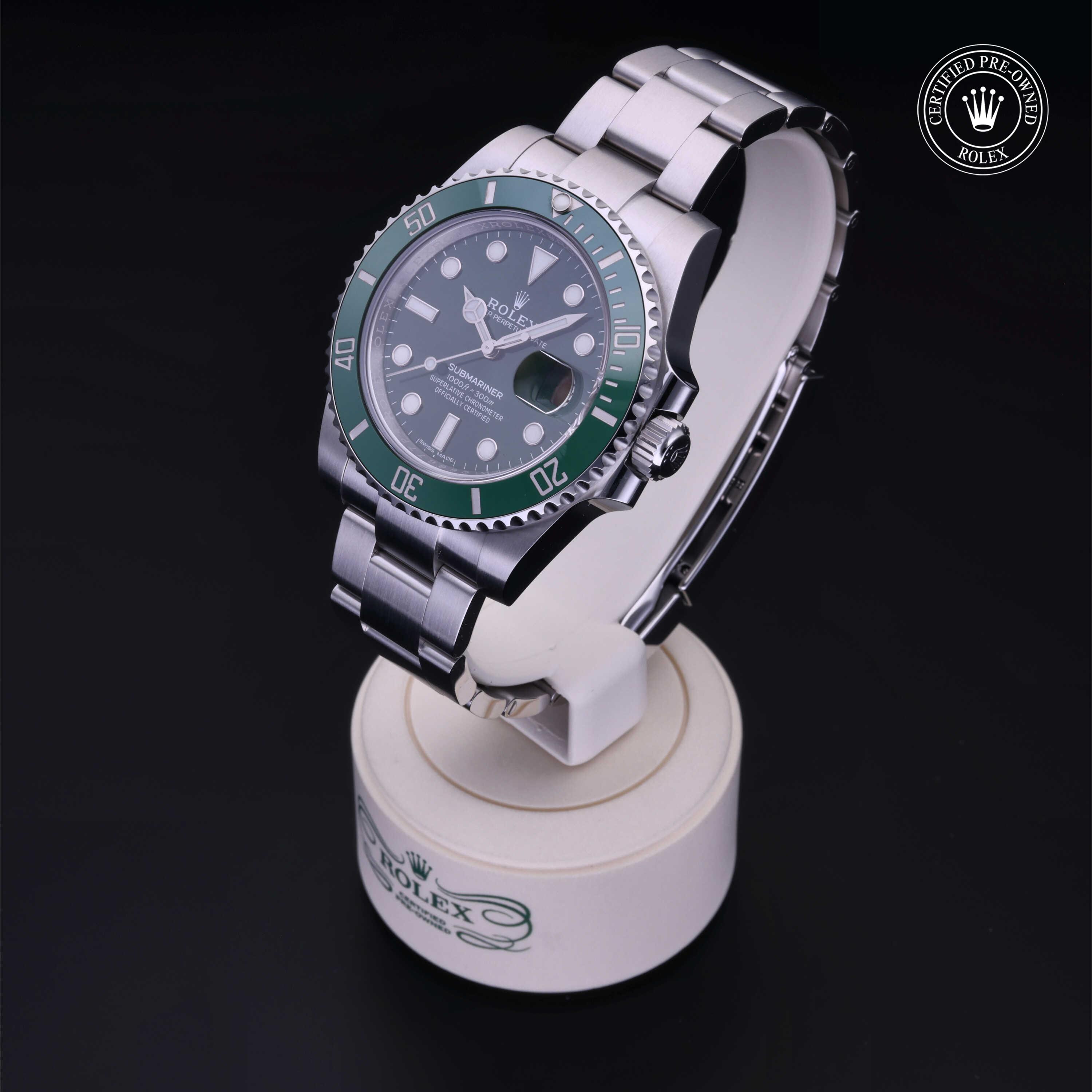 Oyster Perpetual Submariner Date